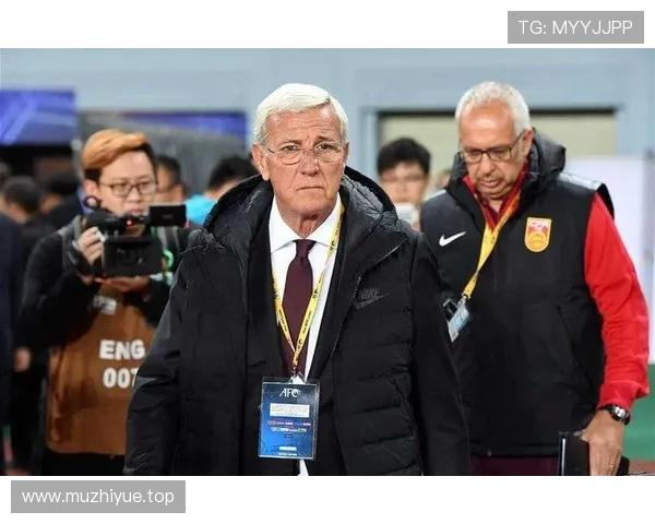 💡早报:新赛季各路豪强争相上演开门红豪取胜利场面火热 💡早报:新赛季各路豪强争相上演开门红豪取胜利场面火热